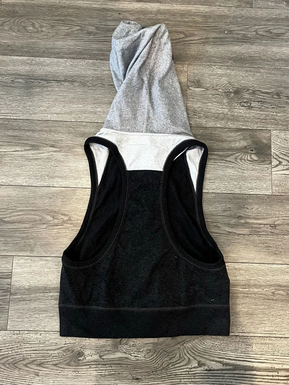 Nike Women's District 72 Full-Zip Run Hoodie Vest Gray XL Racerback Sleeveless
